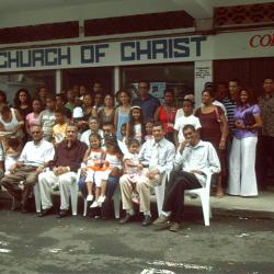 Agape 2008- Assemblée Devant L'Église/   Assembly In Front Of Church